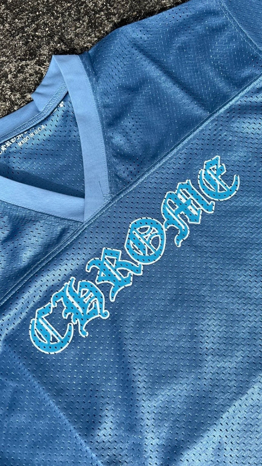 blue n white chrome heart shirt